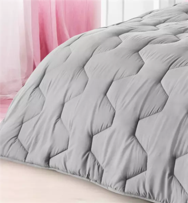 COUETTE MICROFIBRE "SOFT PLUS" 220 X 240 CM GRIS FONCE 550 GR/M² PROMO SETT 24