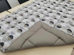 COUETTE MICROFIBRE "SOFT +" 140X200CM IMPRIMEE / UNIE 2