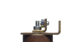 FIXATION METAL POUR PIED BOIS POUR CADRE METAL