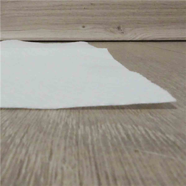 TAPIS DE BAIN  SEMI DURABLE BLANC SOP' 40 X 70 CM **70 GR/M²**