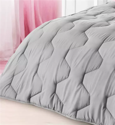 COUETTE MICROFIBRE "SOFT PLUS" 220 X 240 CM GRIS FONCE 550 GR/M²