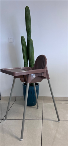 CHAISE HAUTE BEBE " NALA" + PLATEAU - COULEUR ***TAUPE***