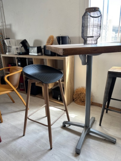 TABOURET DE BAR ANTHRACITE - PIED ACIER IMITATION BOIS "PEX"