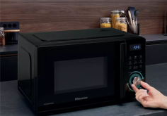 FOUR MICRO ONDES 20 LITRES GRILL NOIR 700W HISENSE  H20MOBSD1HG
