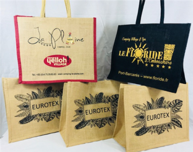 SAC EN TOILE DE JUTE AVEC LOGO -  42  X 35  X19 CM