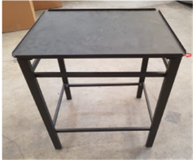 TABLE A PLANCHA  METAL NOIR - QS **ESP***