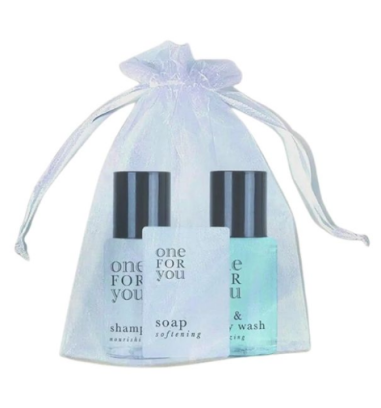 KIT DE SALLE DE BAIN SAC BLANC "SOP" 3 PRODUITS